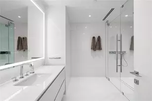 300 Biscayne Blvd Way, Miami, FL 33131 - Photo 47