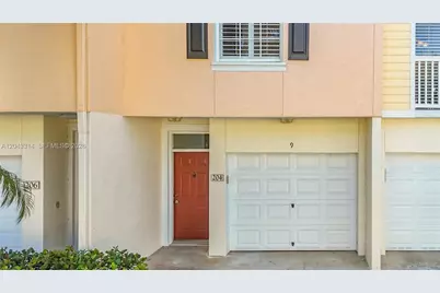 125 Galicia Way #204, Jupiter, FL 33458 - Photo 3