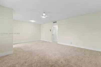 5300 Washington St #K229, Hollywood, FL 33021 - Photo 5