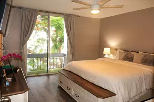 400 NW 107th Ave, Miami, FL 33172 - Photo 11