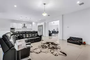 7601 Cavalia Dr, Davie, FL 33328 - Photo 15