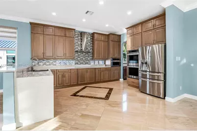 3240 SW 190th Ave, Miramar, FL 33029 - Photo 15