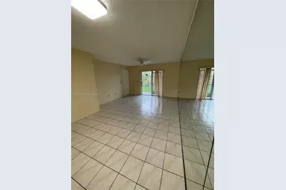 426 NE 210th Cir Ter #103-2, Miami, FL 33179 - Photo 13
