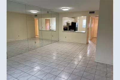 426 NE 210th Cir Ter #103-2, Miami, FL 33179 - Photo 15