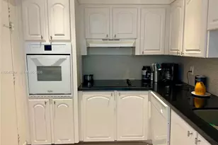 3801 S Ocean Dr, Hollywood, FL 33019 - Photo 5