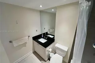 3801 S Ocean Dr, Hollywood, FL 33019 - Photo 15