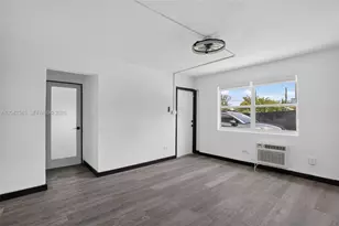 636 NW 14th Terrace, Fort Lauderdale, FL 33311 - Photo 7