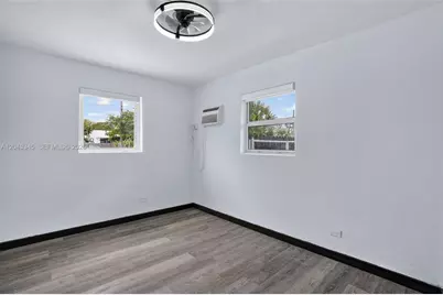 636 NW 14th Ter #636, Fort Lauderdale, FL 33311 - Photo 13