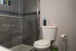 1150 NE 191st St, Miami, FL 33179 - Photo 15