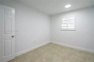 3265 Virginia St, Miami, FL 33133 - Photo 23