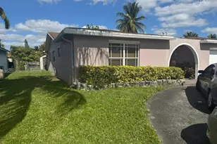 9451 NW 20th Pl, Sunrise, FL 33322 - Photo 3
