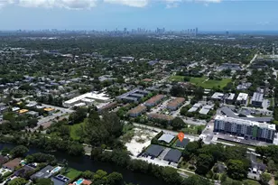 13720 NE 2nd Ct, North Miami, FL 33161 - Photo 21