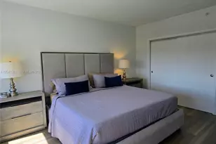 5601 Collins Ave, Miami Beach, FL 33140 - Photo 11
