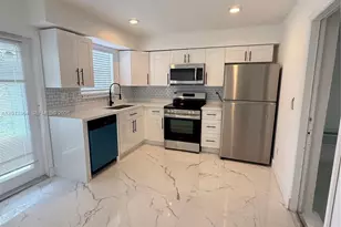 96 Caroline Dr, West Palm Beach, FL 33415 - Photo 5