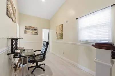7919 NW 50th St, Lauderhill, FL 33351 - Photo 23