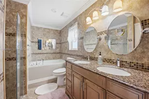 7919 NW 50th St, Lauderhill, FL 33351 - Photo 21