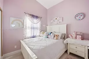 7919 NW 50th St, Lauderhill, FL 33351 - Photo 27
