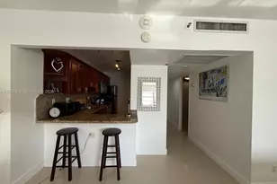 100 Lincoln Rd, Miami Beach, FL 33139 - Photo 7