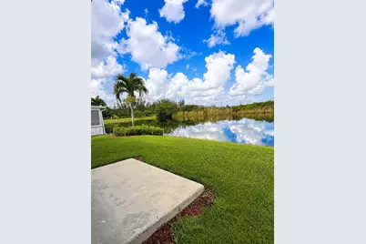 690 SE 22nd Ln, Homestead, FL 33033 - Photo 13