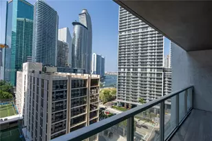 500 Brickell Ave, Miami, FL 33131 - Photo 13