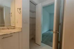 500 Brickell Ave, Miami, FL 33131 - Photo 27