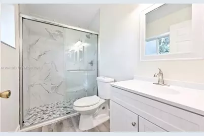 2830 NE 4th Ave, Naples, FL 34120 - Photo 19
