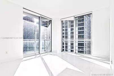 1060 Brickell Ave #2911, Miami, FL 33131 - Photo 5