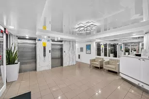 401 Ocean Dr, Miami Beach, FL 33139 - Photo 17