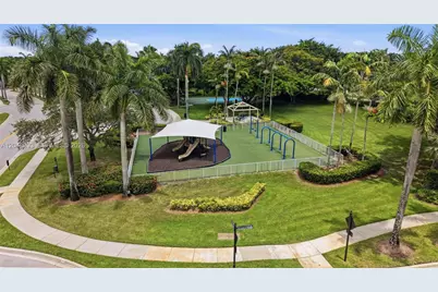 1585 Victoria Isle Way, Weston, FL 33327 - Photo 45
