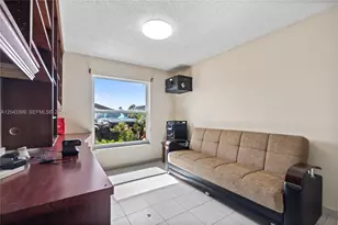 910 SW 140th Ave, Miami, FL 33184 - Photo 31
