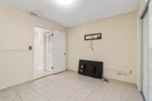 910 SW 140th Ave, Miami, FL 33184 - Photo 35
