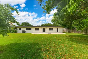 8255 SW 134th St, Pinecrest, FL 33156 - Photo 3