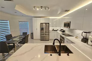 15561 SW 31st Ln, Miami, FL 33185 - Photo 13
