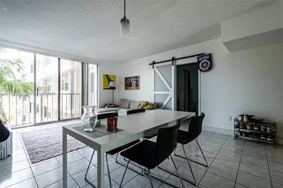800 West Ave #414, Miami Beach, FL 33139 - Photo 3