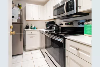 800 West Ave #414, Miami Beach, FL 33139 - Photo 7