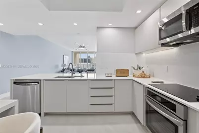 3330 NE 190th St #718, Aventura, FL 33180 - Photo 27