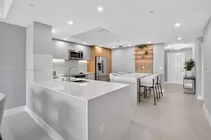 3330 NE 190th St, Aventura, FL 33180 - Photo 25