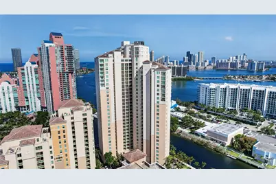 3330 NE 190th St #718, Aventura, FL 33180 - Photo 75