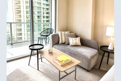 1300 Brickell Bay Dr #1806, Miami, FL 33131 - Photo 3