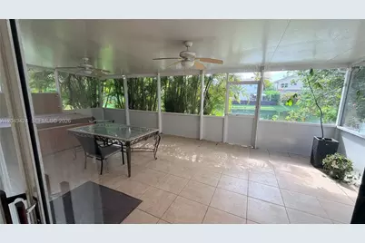 5569 NW 106th Dr, Coral Springs, FL 33076 - Photo 13