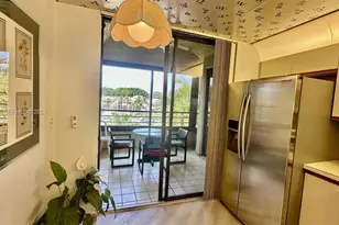 7472 La Paz Blvd, Boca Raton, FL 33433 - Photo 9