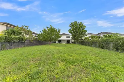 8822 NW 161st Ter, Miami Lakes, FL 33018 - Photo 49