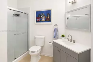 3314 Robert Trent Jones Dr, Orlando, FL 32835 - Photo 3