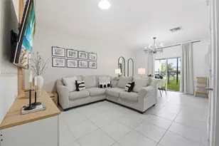 1774 SE 9th Ave, Homestead, FL 33034 - Photo 7