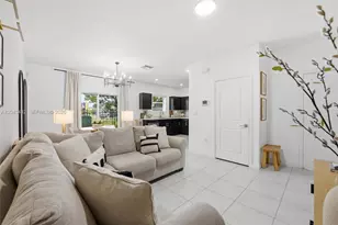 1774 SE 9th Ave, Homestead, FL 33034 - Photo 9