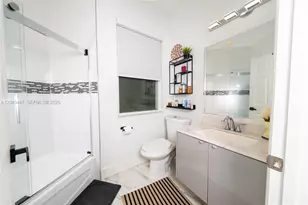 11101 NW 83rd St, Doral, FL 33178 - Photo 13