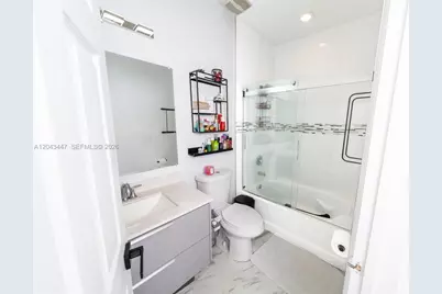 11101 NW 83rd St #201, Doral, FL 33178 - Photo 17