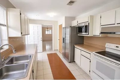 1000 NW 47th St, Miami, FL 33127 - Photo 15