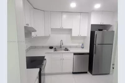 700 SE 2nd Ave #313, Deerfield Beach, FL 33441 - Photo 5