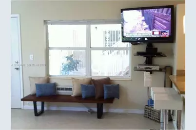 101 Collins Ave #1, Miami Beach, FL 33139 - Photo 9